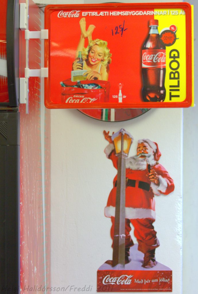Coca-cola and The Holidays are Coming! source: wikimedia commons